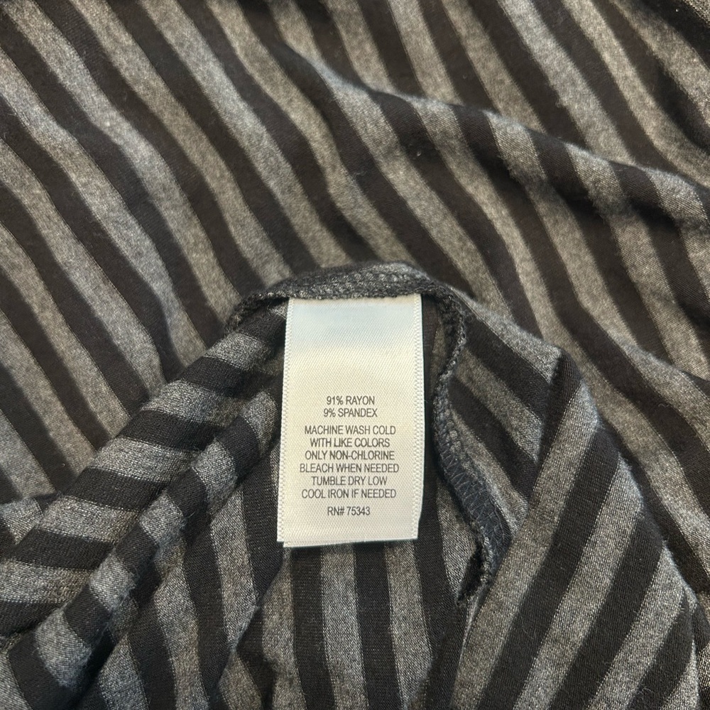 Adrienne Vittadini Black and Gray Striped Sleeveless dress. - Picture 4 of 4